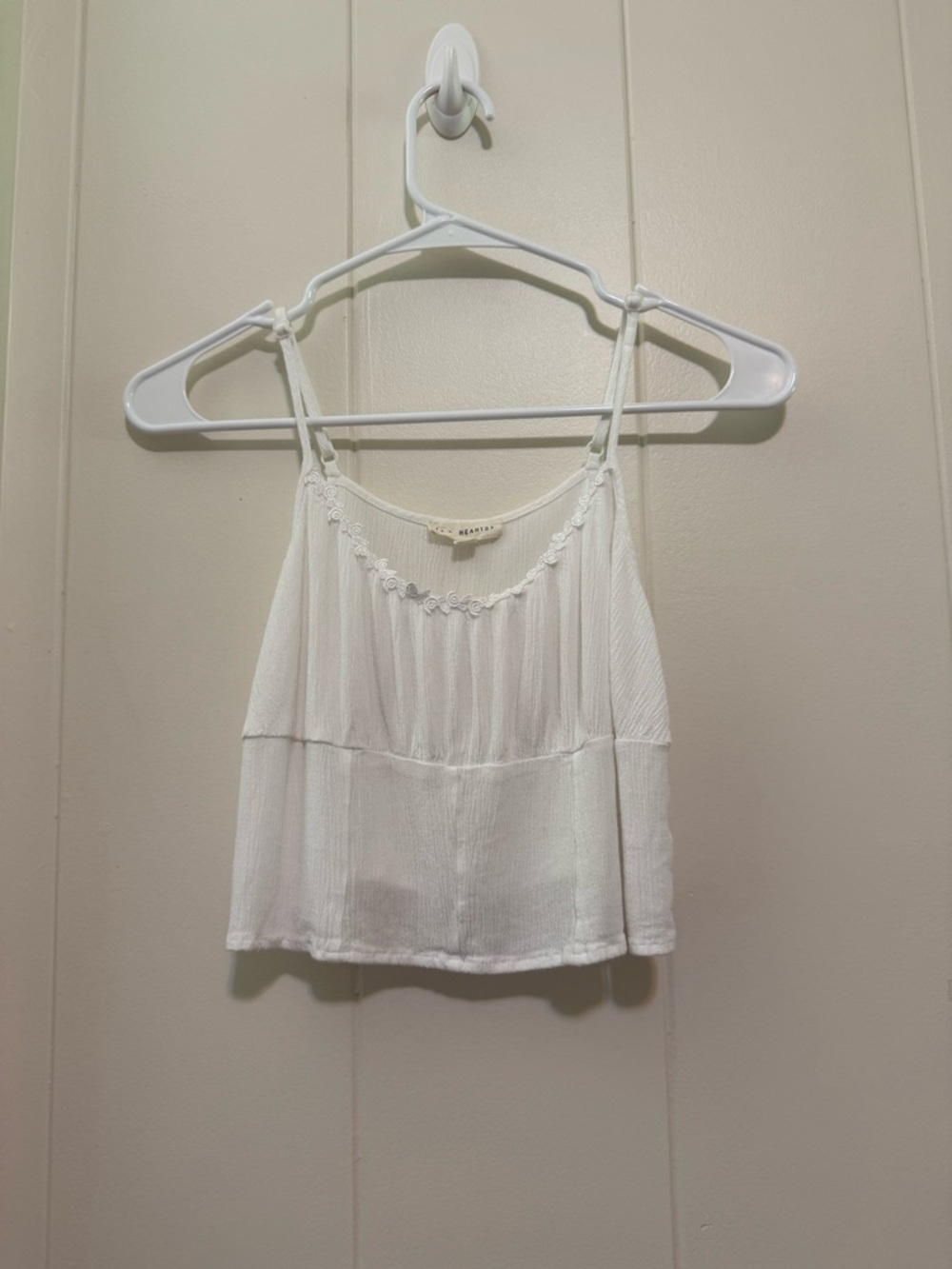LA Hearts Cropped Tank Top